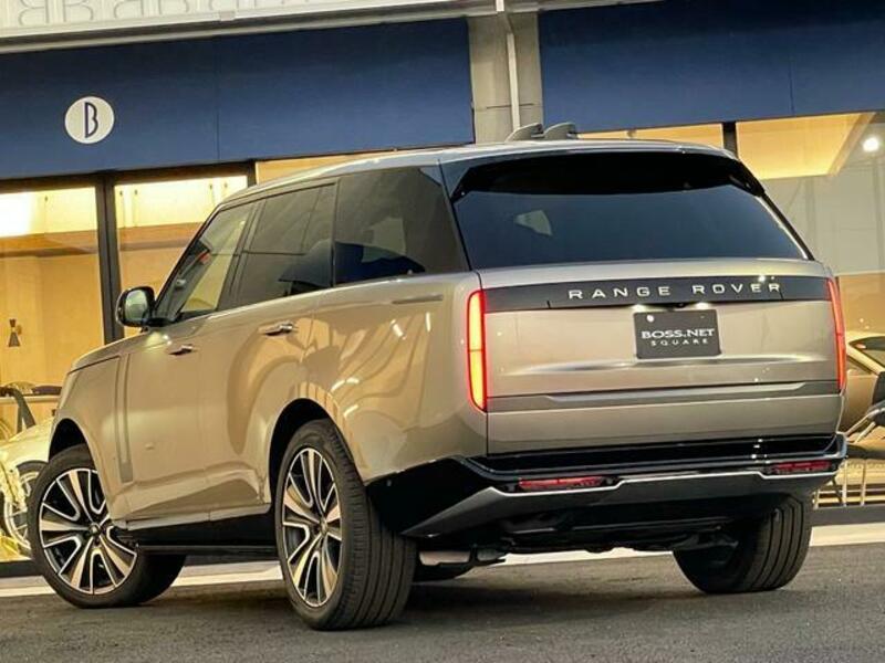 RANGE ROVER