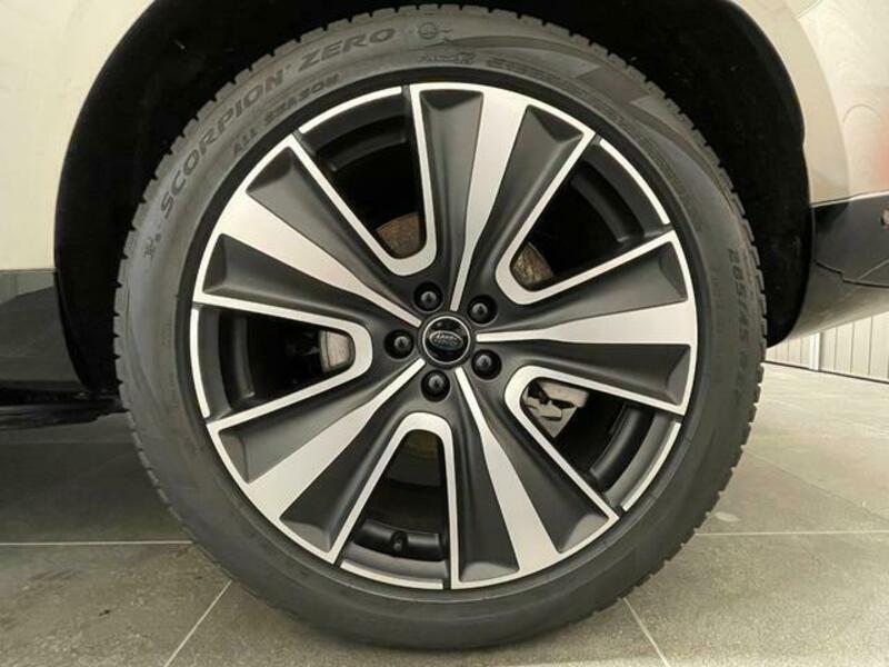 RANGE ROVER