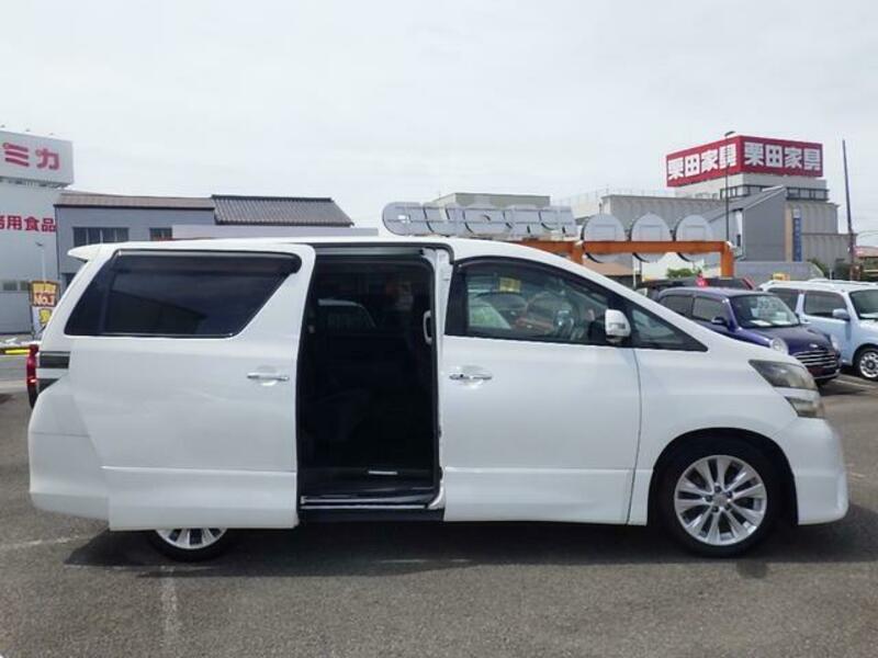 VELLFIRE