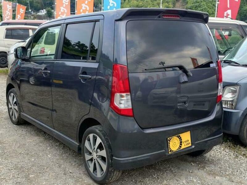 WAGON R