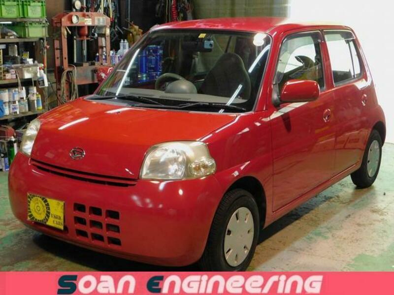 DAIHATSU ESSE