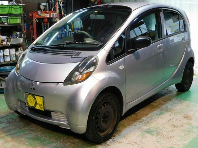 MITSUBISHI I