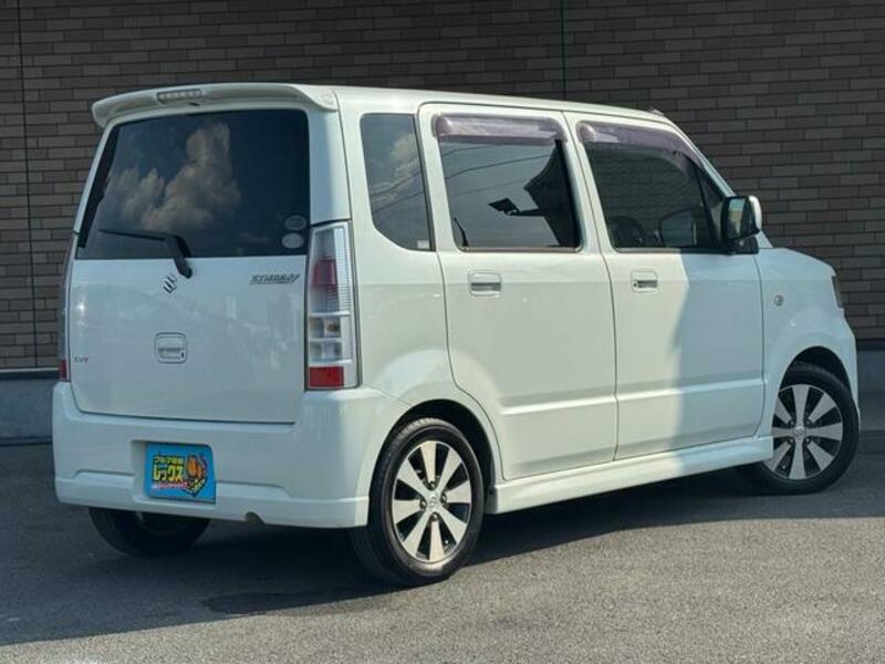 WAGON R