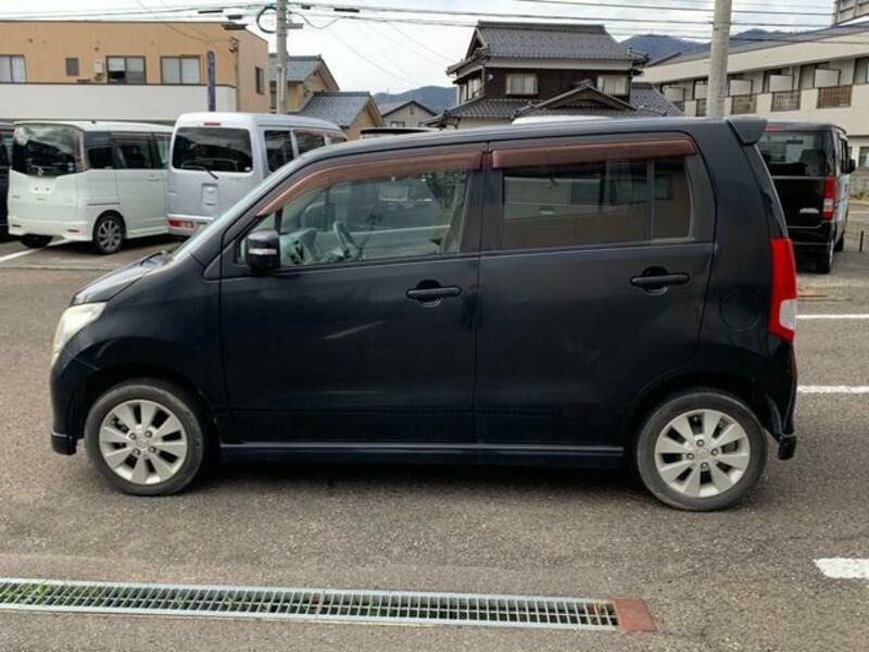 WAGON R