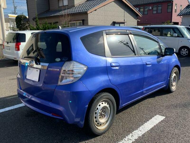 FIT HYBRID