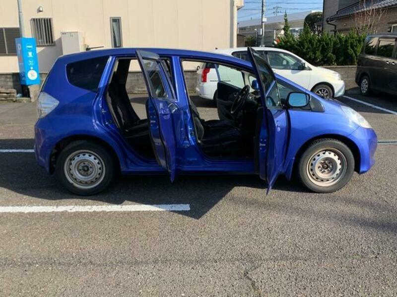 FIT HYBRID