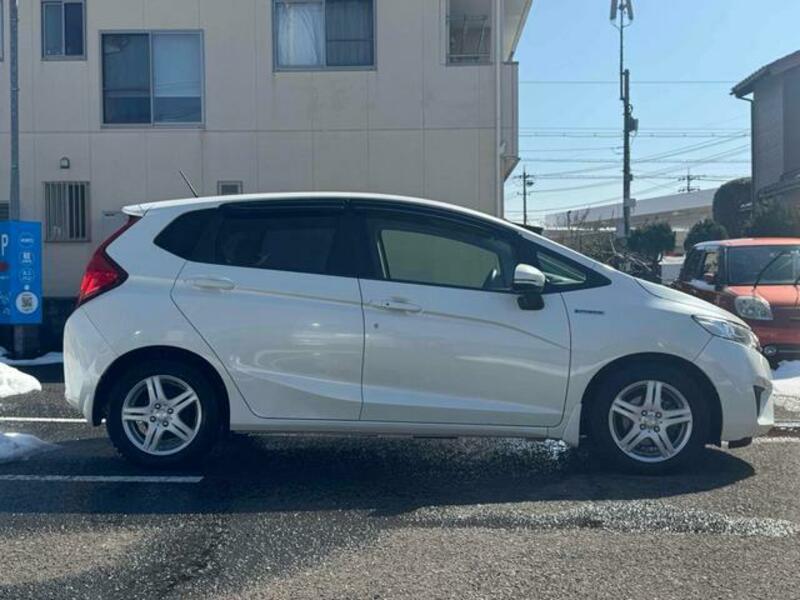 FIT HYBRID