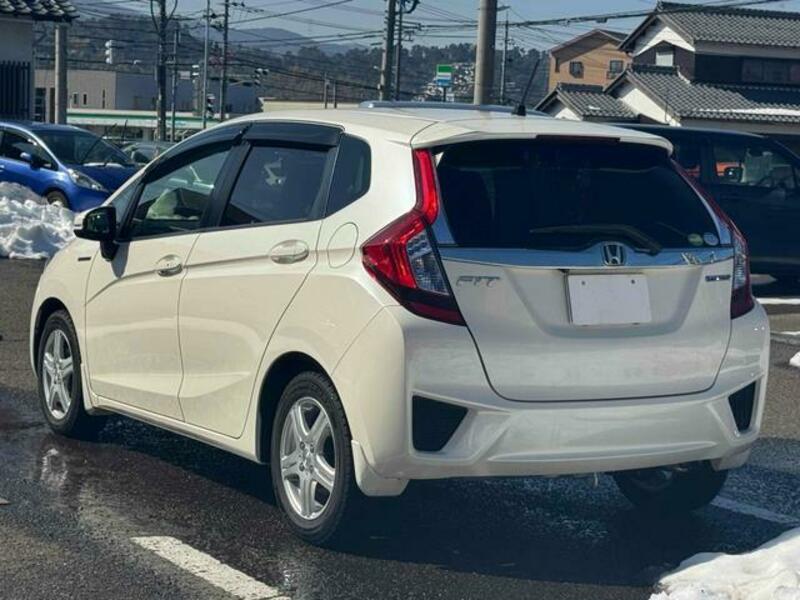 FIT HYBRID