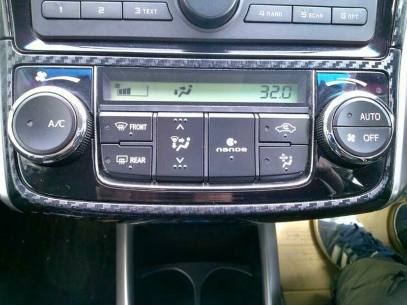 COROLLA FIELDER