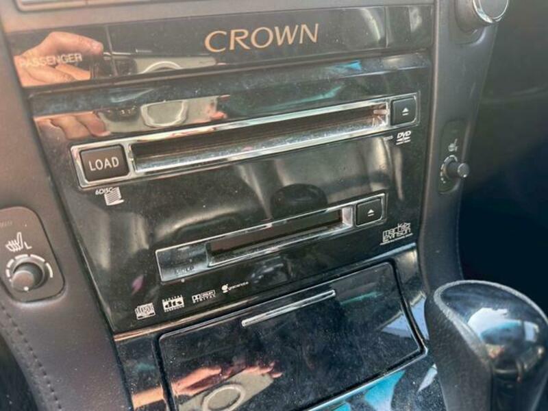 CROWN