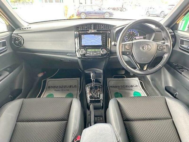 COROLLA FIELDER