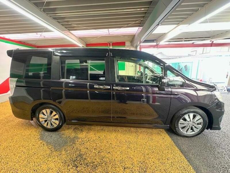 STEPWAGON SPADA