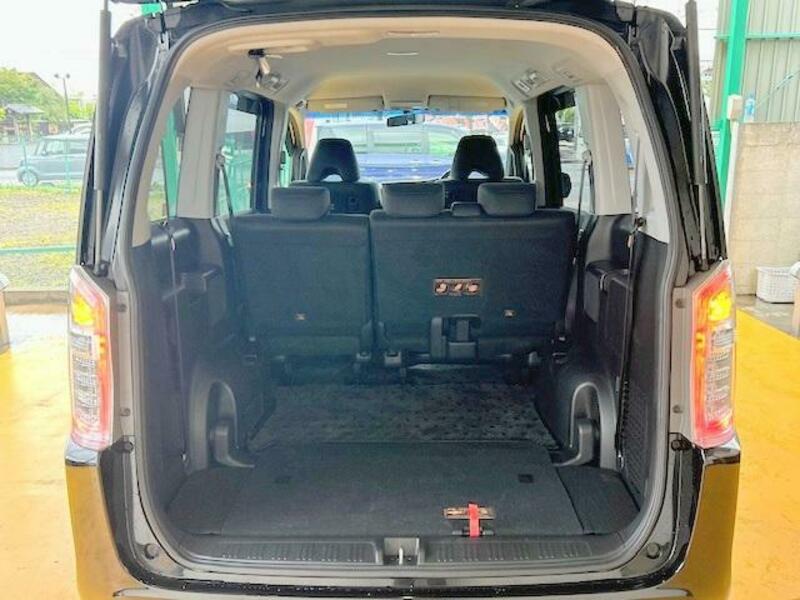 STEPWAGON SPADA
