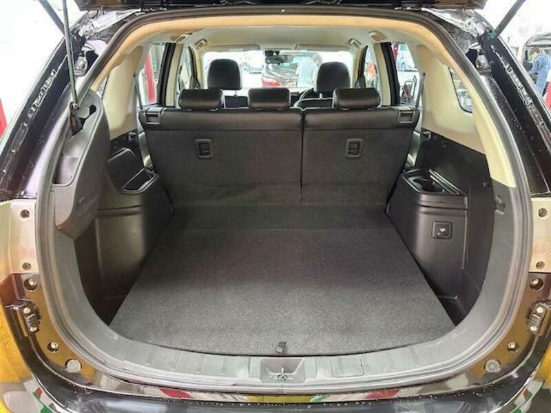 OUTLANDER PHEV