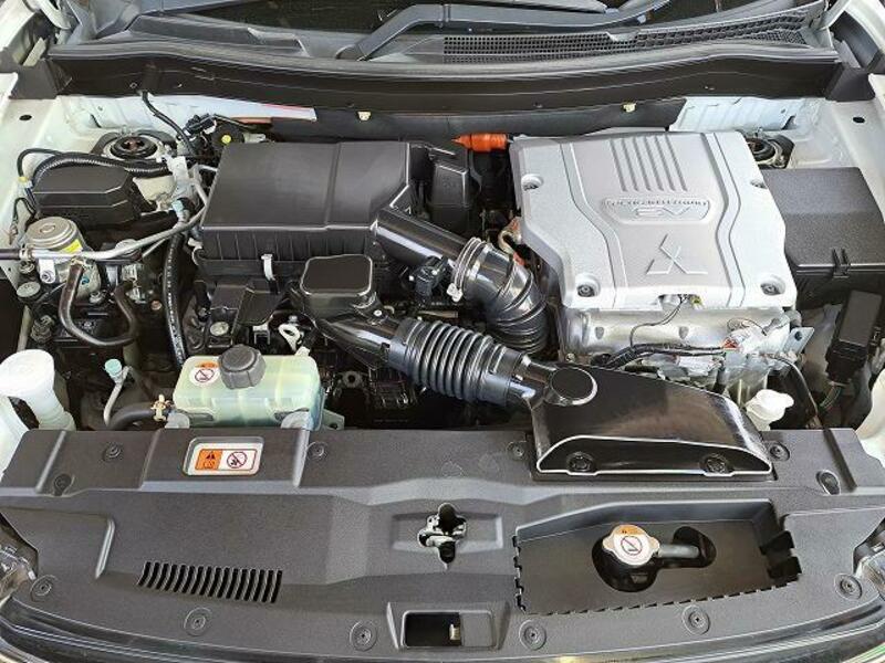 OUTLANDER PHEV