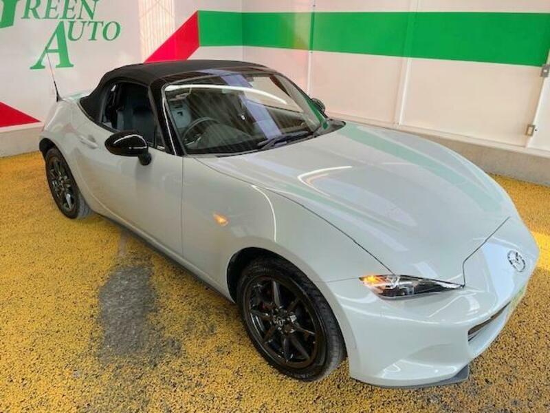 ROADSTER