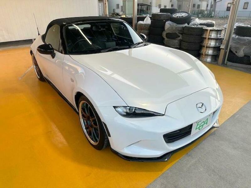 ROADSTER