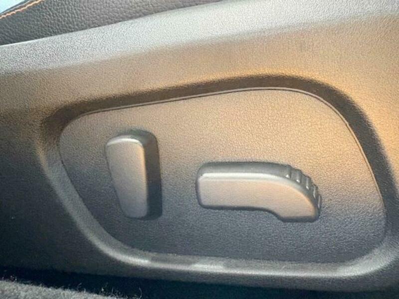 XV