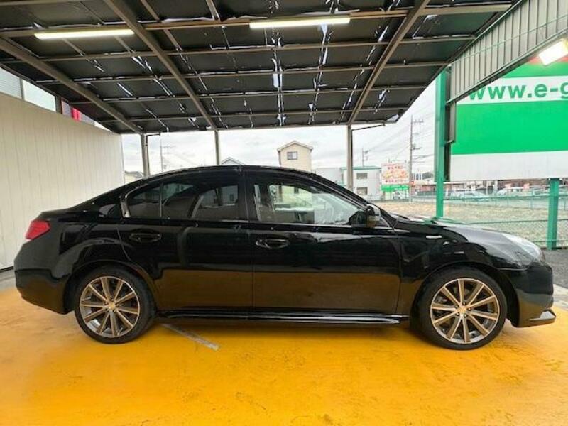 LEGACY B4