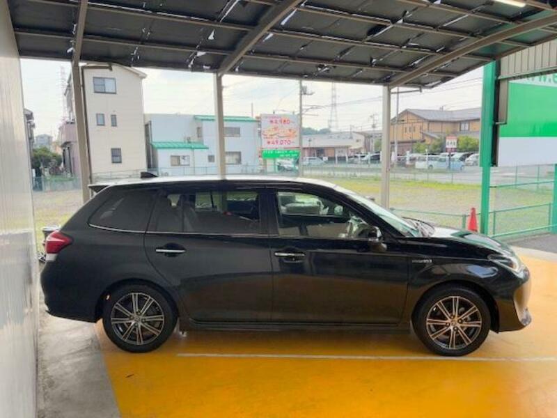 COROLLA FIELDER