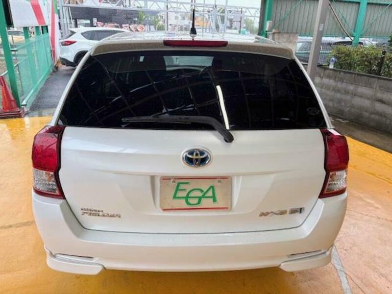 COROLLA FIELDER