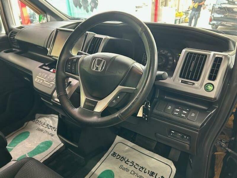 STEPWAGON SPADA