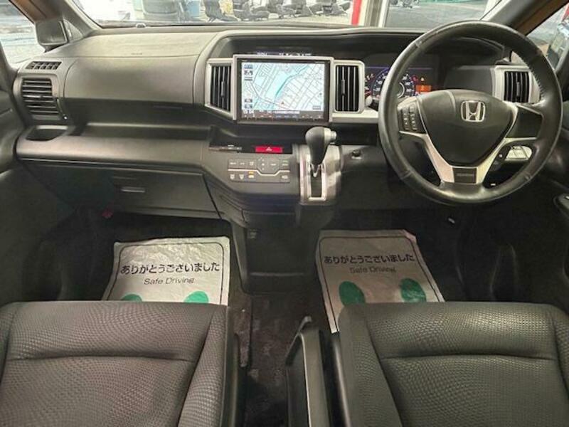 STEPWAGON SPADA