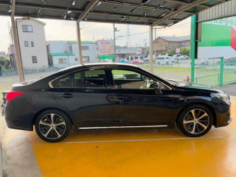 LEGACY B4