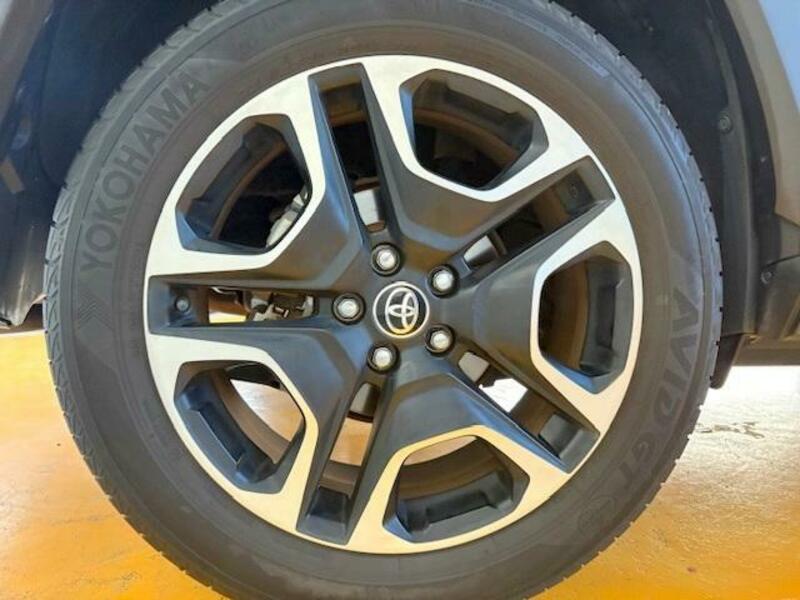 RAV4