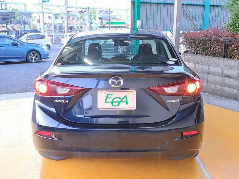 AXELA HYBRID