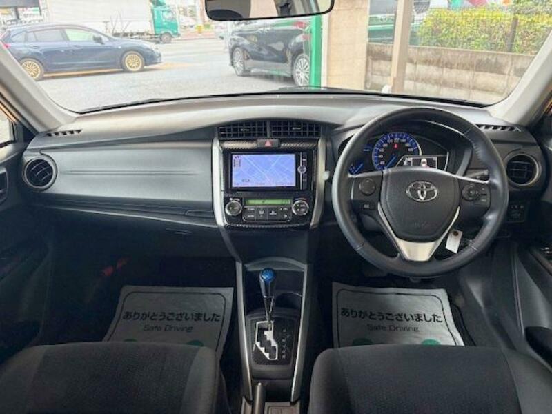 COROLLA FIELDER