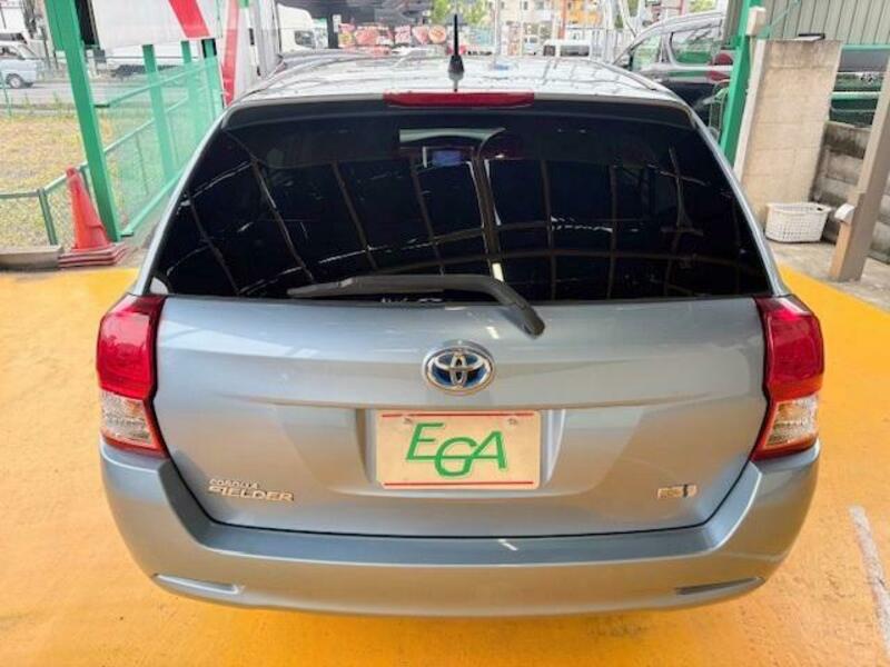 COROLLA FIELDER
