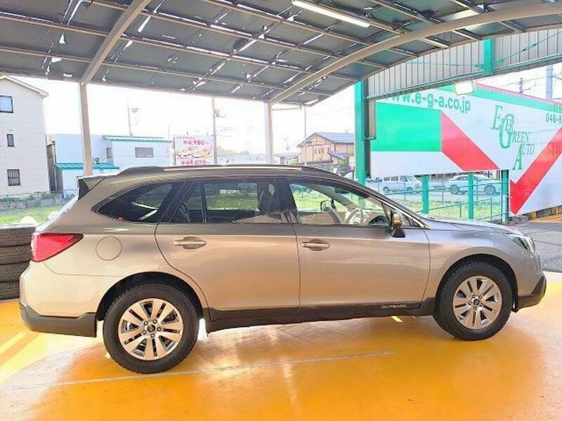 LEGACY OUTBACK