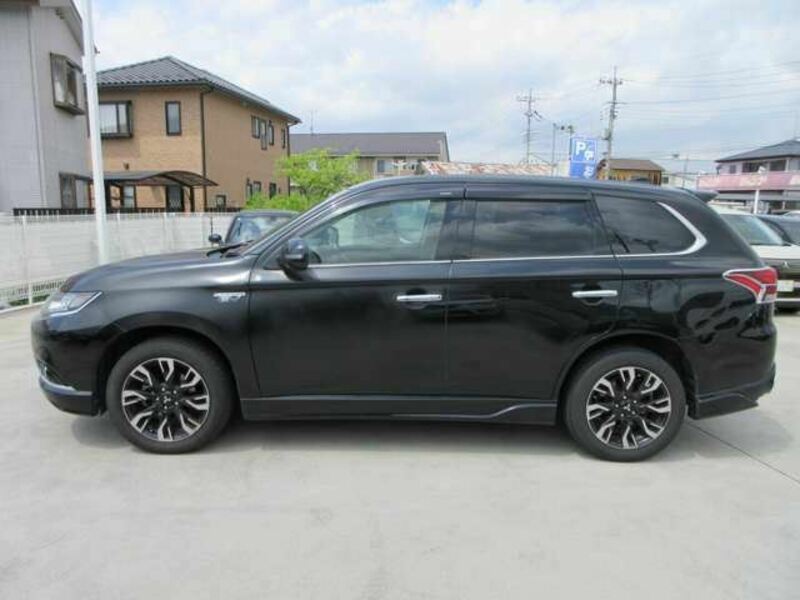 OUTLANDER PHEV