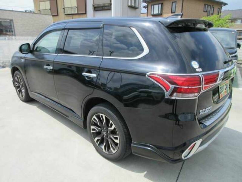 OUTLANDER PHEV