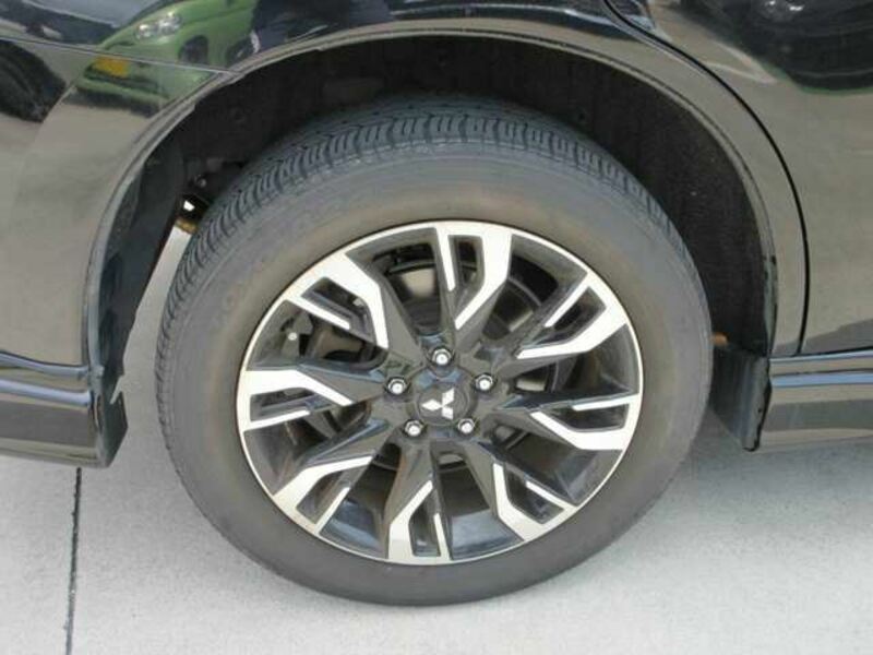 OUTLANDER PHEV