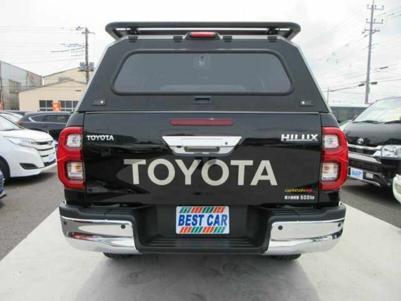 HILUX