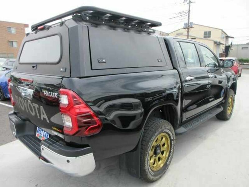 HILUX