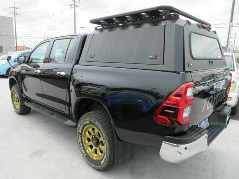 HILUX
