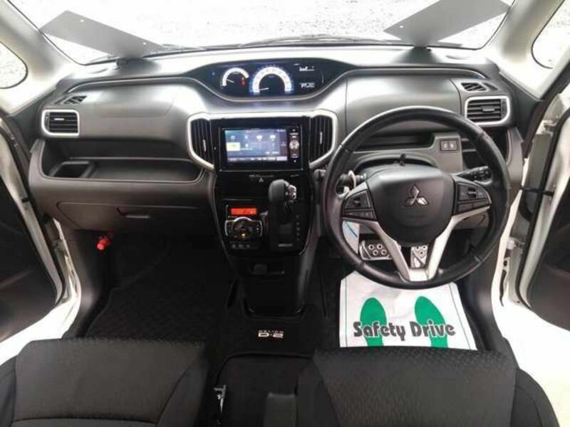 DELICA D2
