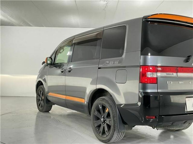DELICA D5