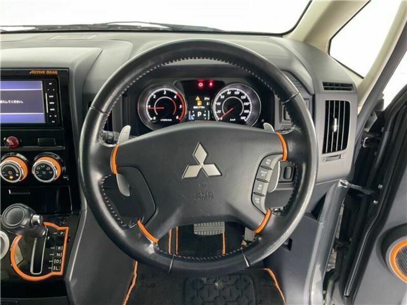 DELICA D5