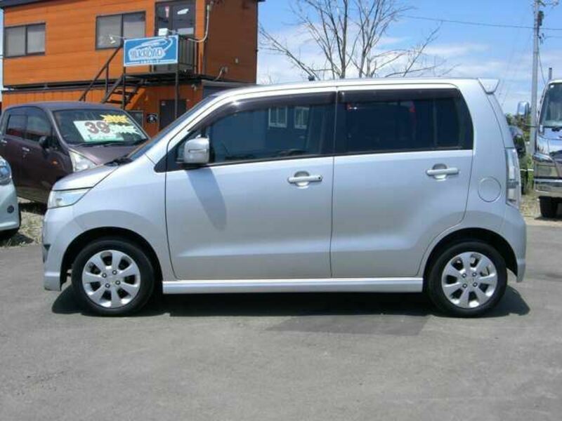 WAGON R