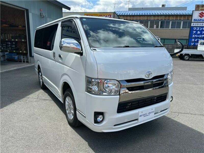 HIACE VAN