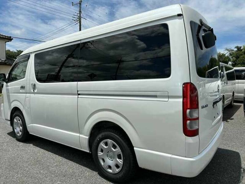 HIACE