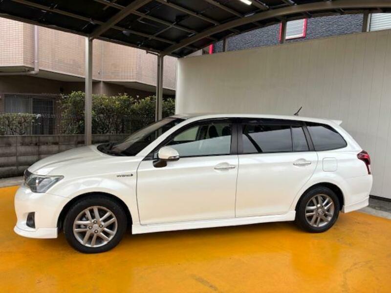 COROLLA FIELDER