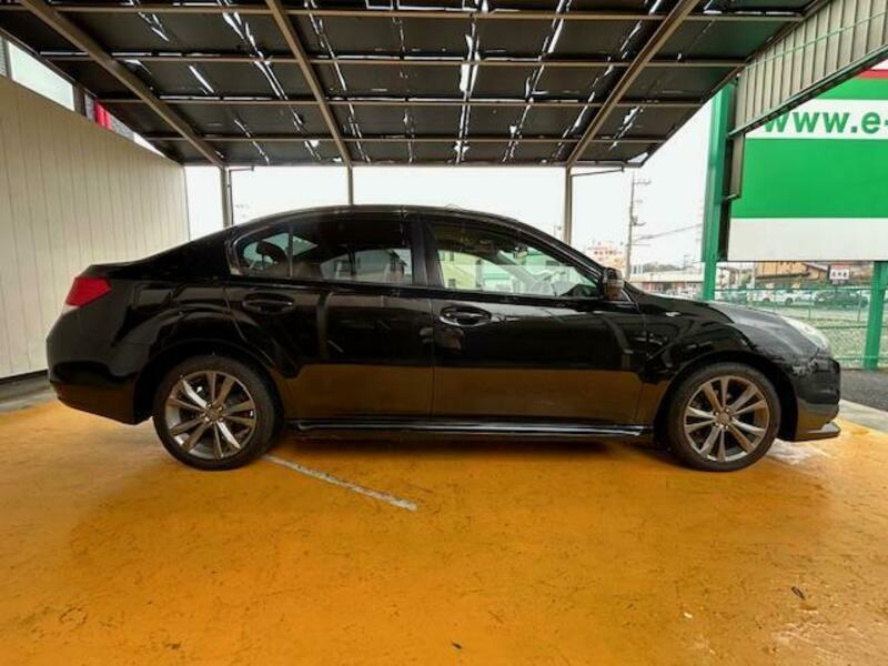 LEGACY B4