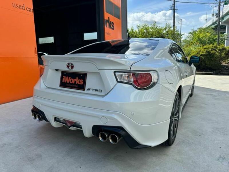 86