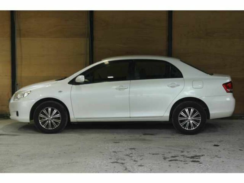 COROLLA AXIO