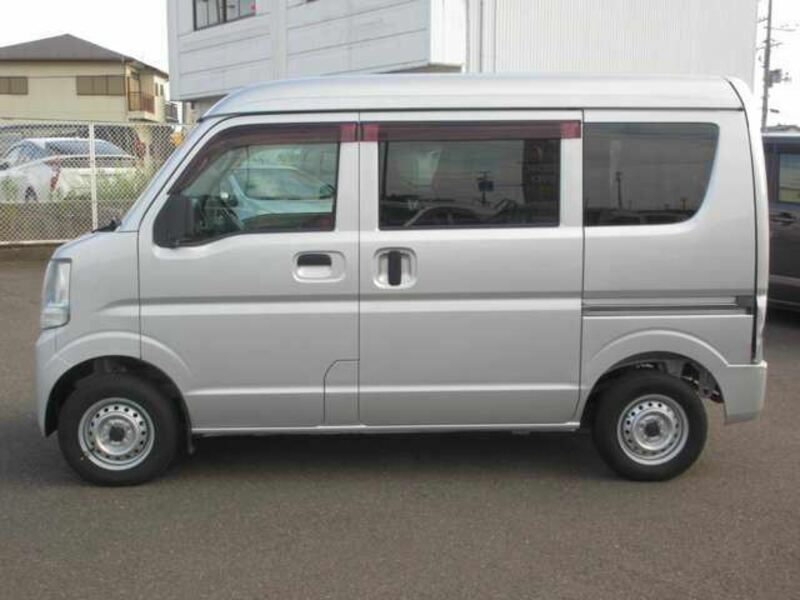 MINICAB VAN